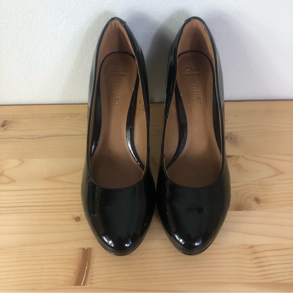 Clarks Collection Soft Cushion Black Platform Patent Leather Heels Size 8 Career - Picture 5 of 11